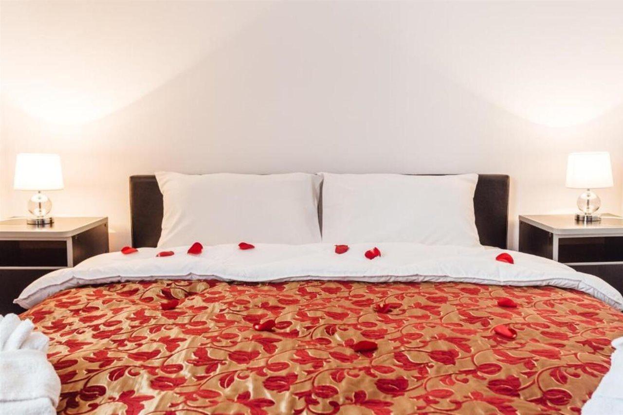 Hotel Azzurro Херцег Нови Екстериор снимка
