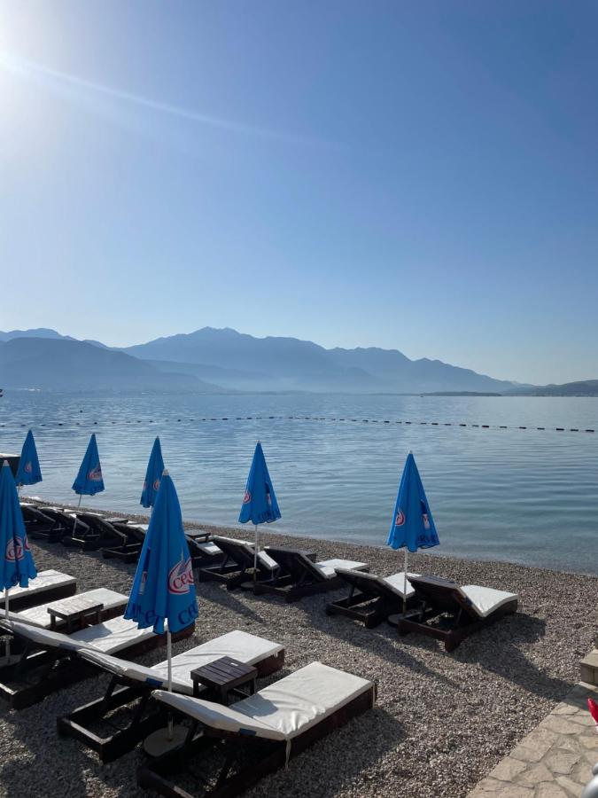 Hotel Azzurro Херцег Нови Екстериор снимка