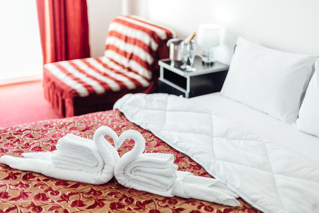 Hotel Azzurro Херцег Нови Екстериор снимка