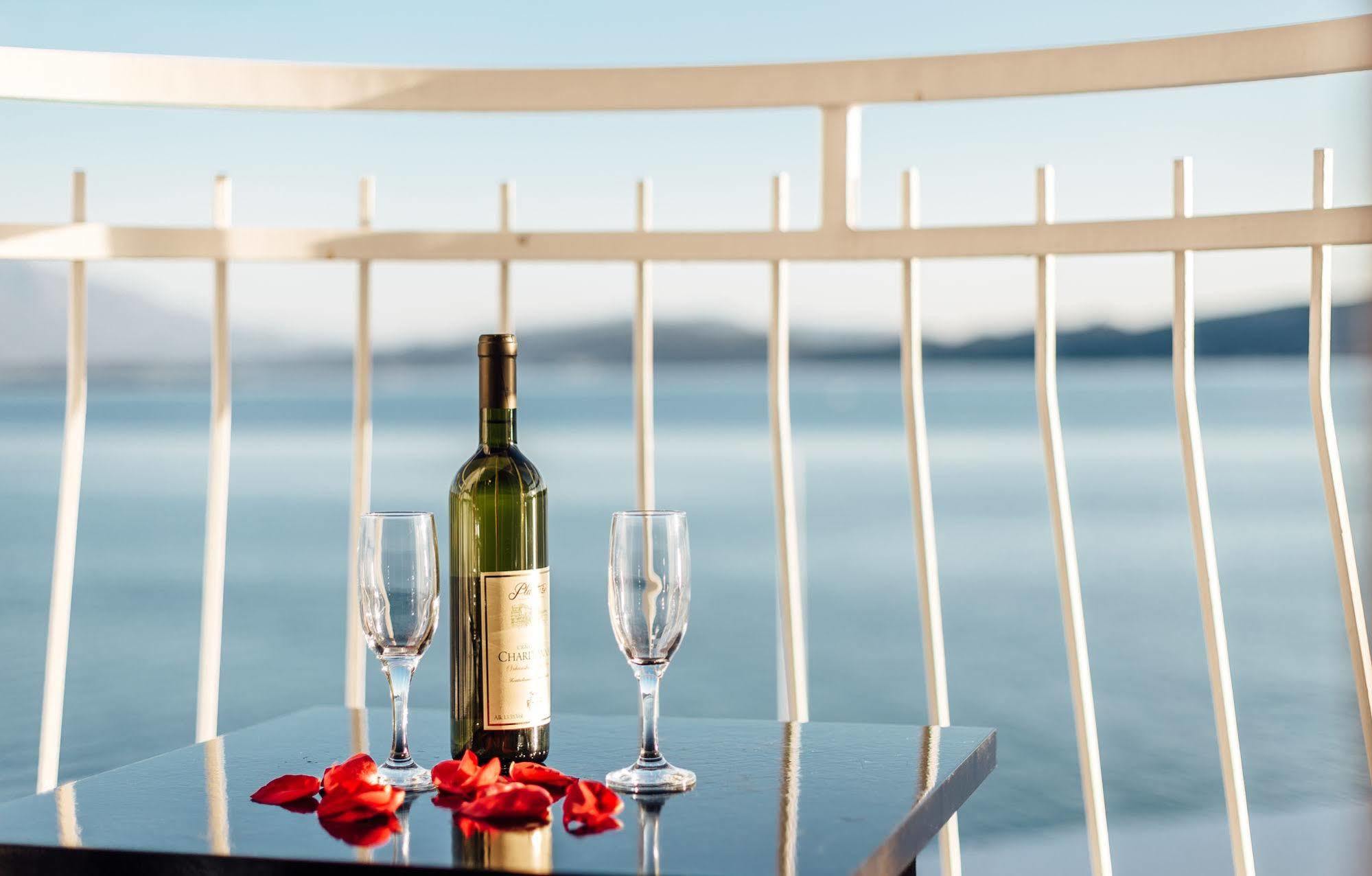 Hotel Azzurro Херцег Нови Екстериор снимка